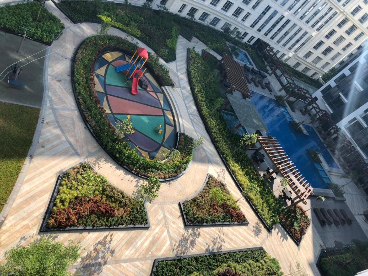 Cozy And Classy Studio Across Airport Terminal 3 Pasay Exterior photo