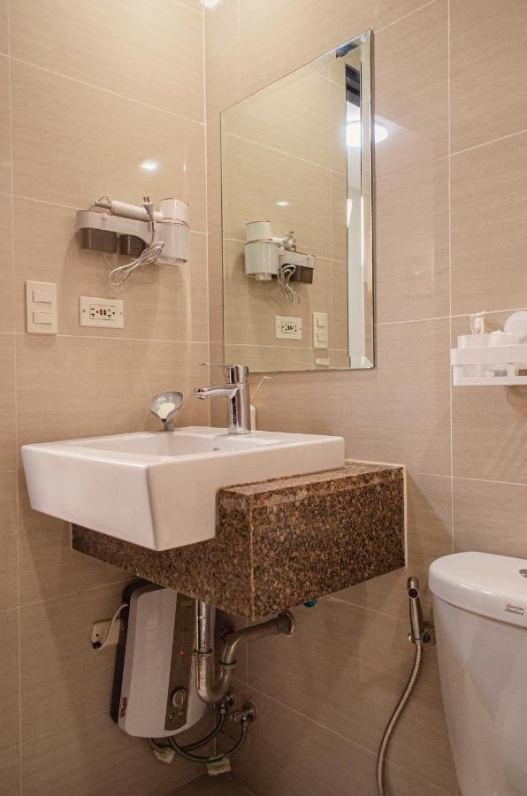 Cozy And Classy Studio Across Airport Terminal 3 Pasay Exterior photo